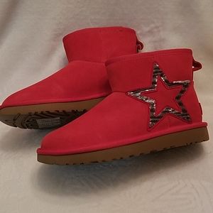 Wmns size 8 Sequin star Ugg Boots